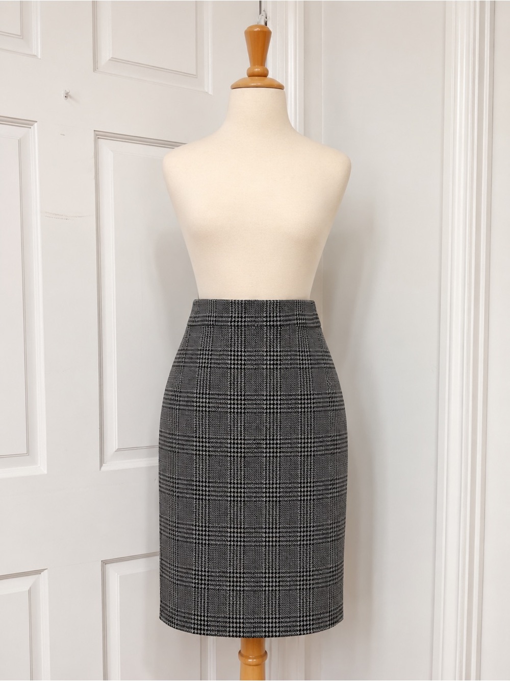 HALARA Grey Plaid Pencil Skirt